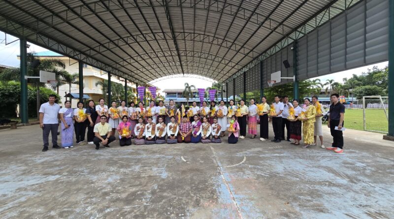 กิจกรรมแห่เทียนพรรษาและถวายเทียนพรรษา